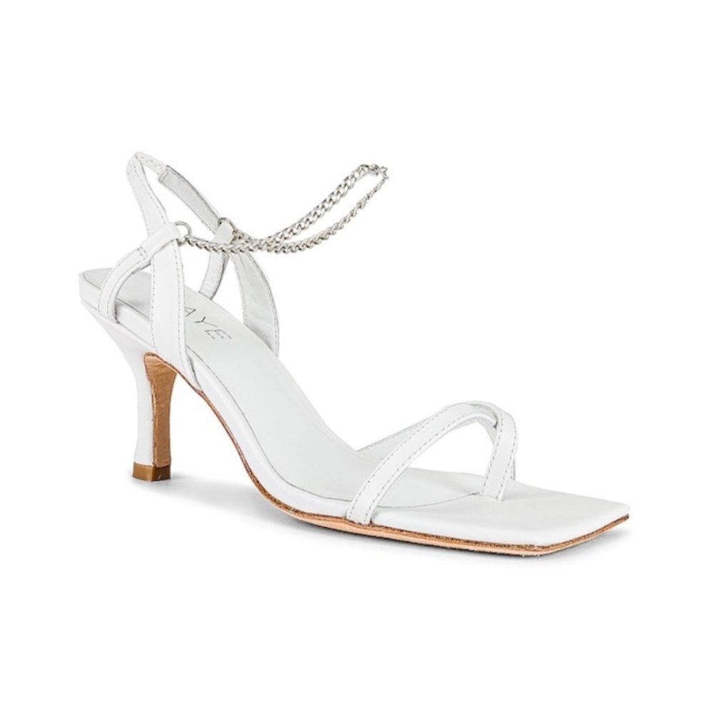 Raye White Heels Sandal Margaret Thong Silver Ankle Chain Leather Size 9.5